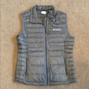 Columbia Gray Puffer Vest Size M